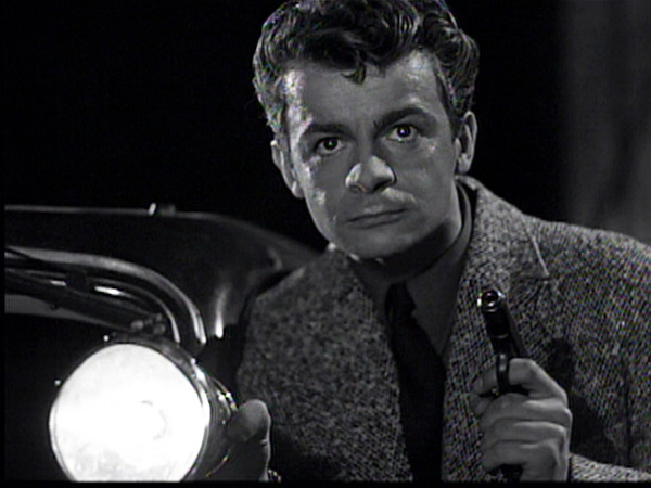 黄色の部屋 1枚目の写真・画像