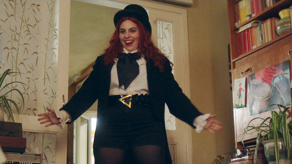 ビルド・ア・ガール 2枚目の写真・画像