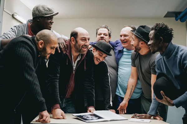 アプローズ、アプローズ︕囚⼈たちの⼤舞台 3枚目の写真・画像