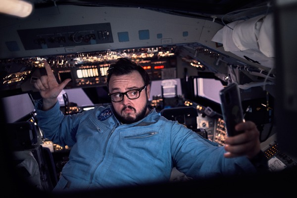 © 2022 UK MOONFALL LLP  All Rights Reserved