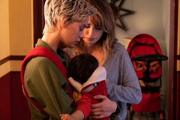 パラレル・マザーズ 3枚目の写真・画像