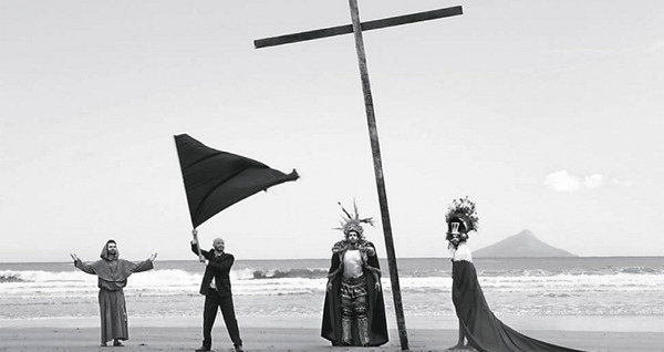 狂乱の大地 2枚目の写真・画像