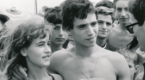 愛の集会 2枚目の写真・画像