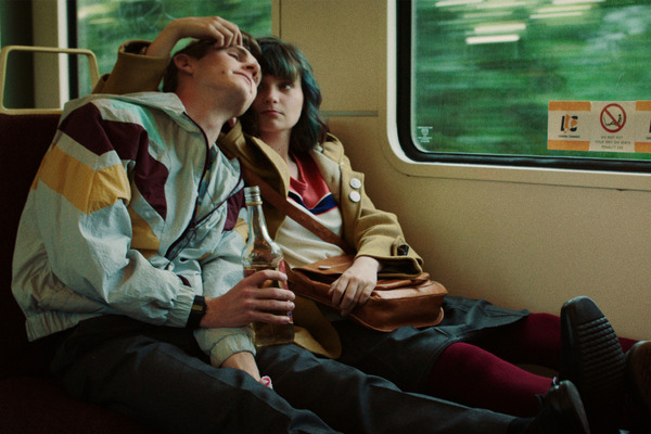 恋人はアンバー 14枚目の写真・画像