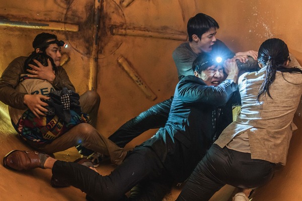 奈落のマイホーム 12枚目の写真・画像