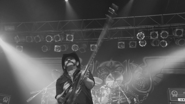 モーターヘッド／ザ・ワールド・イズ・アワーズ 6枚目の写真・画像