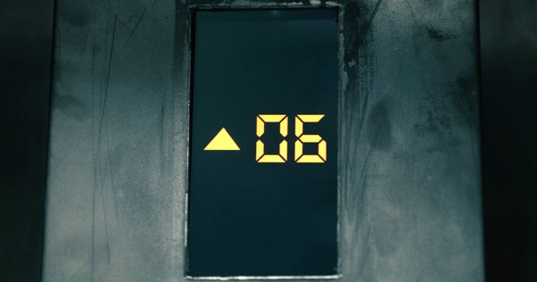 地縛霊 5階の女 6枚目の写真・画像