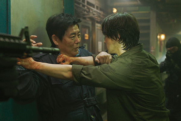 オオカミ狩り 10枚目の写真・画像