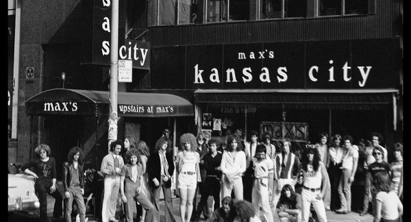 ナイトクラビング：マクシズ・カンザス・シティ 2枚目の写真・画像