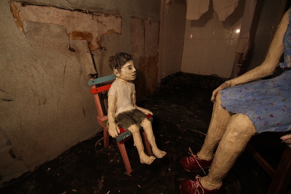 オオカミの家 8枚目の写真・画像