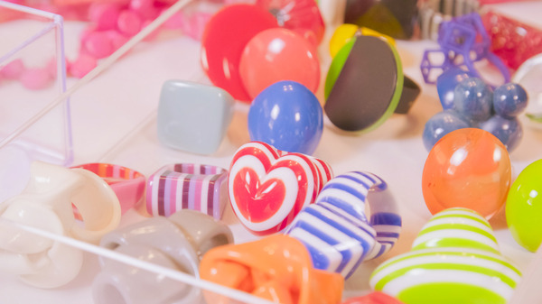 カラフルな魔女～角野栄子の物語が生まれる暮らし～ 12枚目の写真・画像