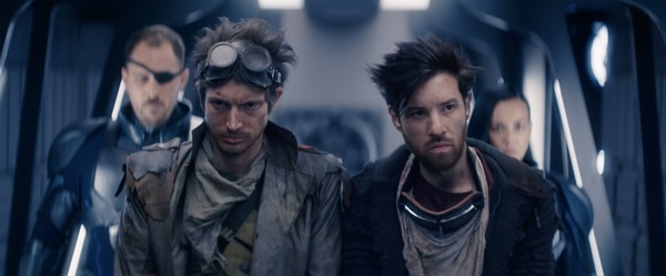 フューチャー・ウォーズ 6枚目の写真・画像