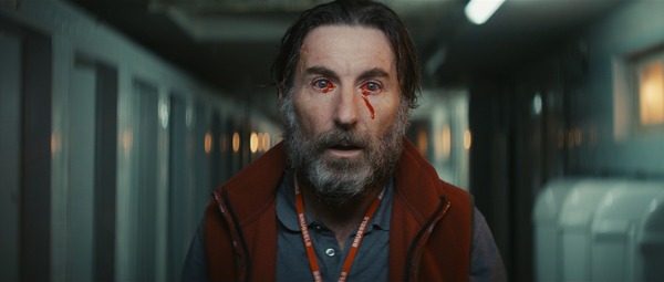 ティアーズ・オブ・ブラッド 3枚目の写真・画像