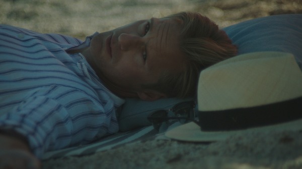 インフィニティ・プール 13枚目の写真・画像