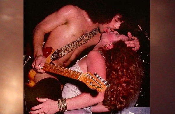 プリンス　ビューティフル・ストレンジ 16枚目の写真・画像