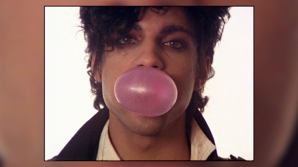 プリンス　ビューティフル・ストレンジ 28枚目の写真・画像