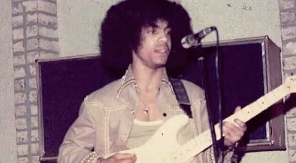 プリンス　ビューティフル・ストレンジ 32枚目の写真・画像