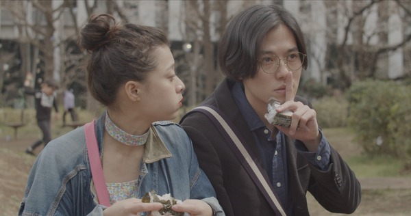 左手に気をつけろ 3枚目の写真・画像