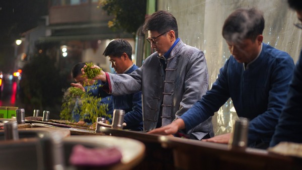 西湖畔（せいこはん）に生きる 12枚目の写真・画像