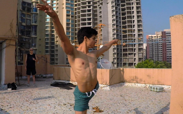 コール・ミー・ダンサー 4枚目の写真・画像