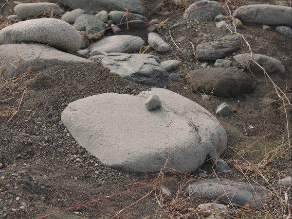 石がある 8枚目の写真・画像