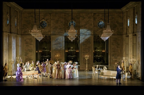 © ROH. Photographed by Bill Cooper