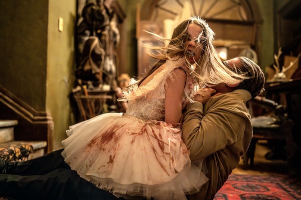 アビゲイル 9枚目の写真・画像