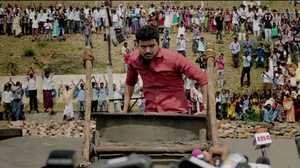 カッティ 刃物と水道管 7枚目の写真・画像