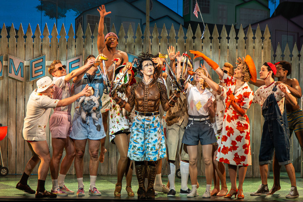 エドワード・シザーハンズ　ダンスバージョン 8枚目の写真・画像