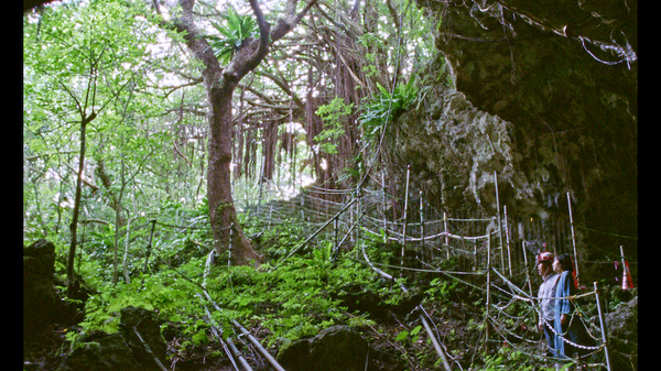Underground アンダーグラウンド 7枚目の写真・画像