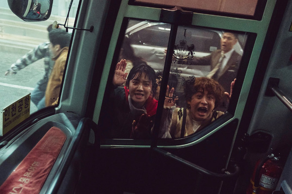 プロジェクト・サイレンス 12枚目の写真・画像