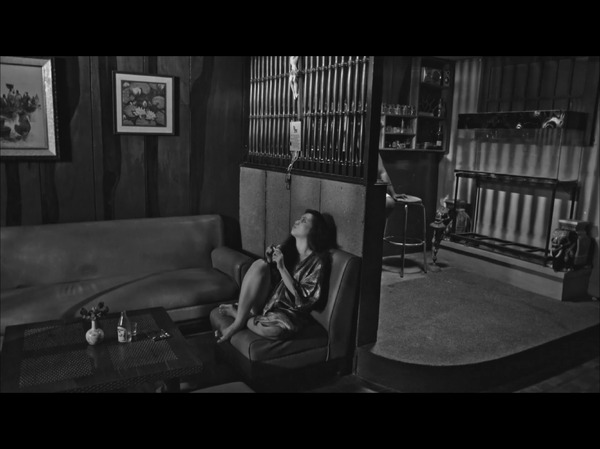 ウリリは黒魔術の夢をみた 5枚目の写真・画像