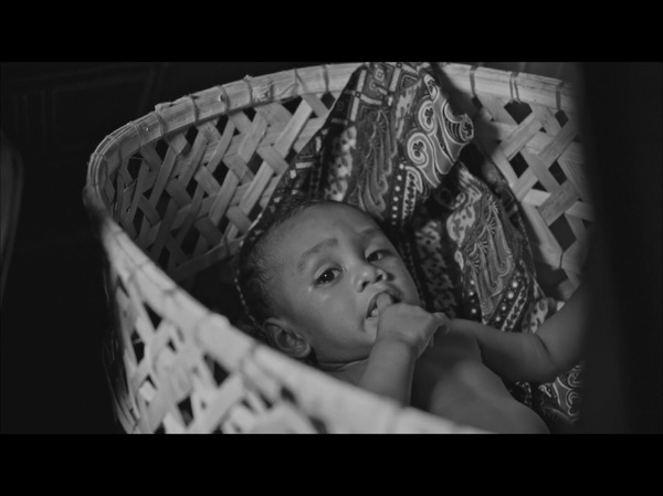 ウリリは黒魔術の夢をみた 12枚目の写真・画像