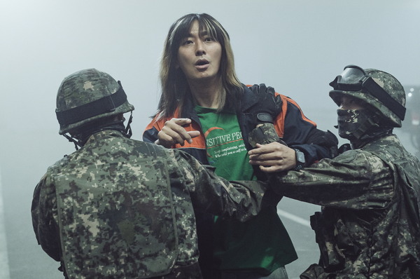 プロジェクト・サイレンス 14枚目の写真・画像