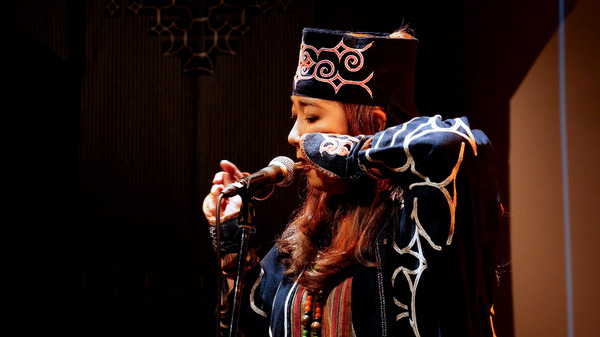 そして、アイヌ 2枚目の写真・画像