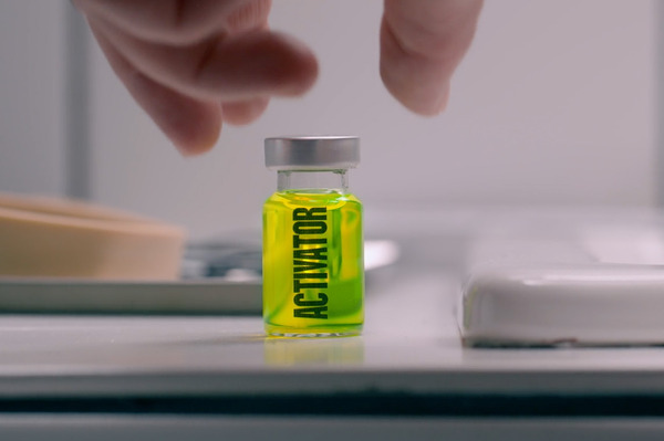 サブスタンス 16枚目の写真・画像