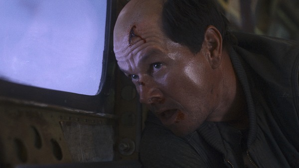 フライト・リスク 12枚目の写真・画像