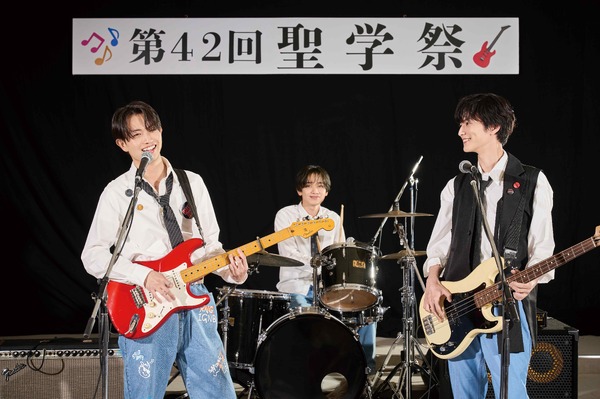 女神降臨 Before 高校デビュー編 18枚目の写真・画像