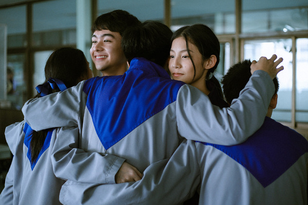 親友かよ 4枚目の写真・画像