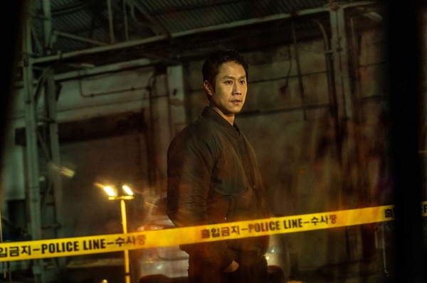 ダーティ・マネー 6枚目の写真・画像