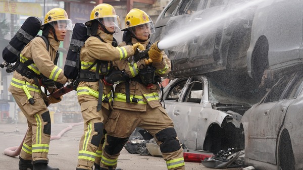 カウントダウン（2025） 16枚目の写真・画像