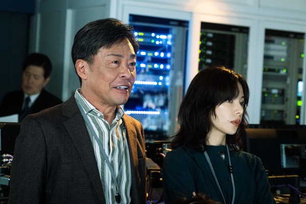 フロントライン 28枚目の写真・画像