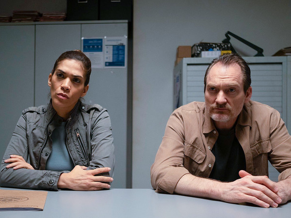 入国審査 9枚目の写真・画像