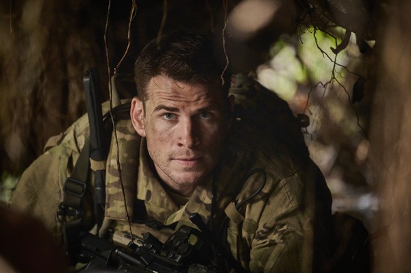 ランド・オブ・バッド 7枚目の写真・画像