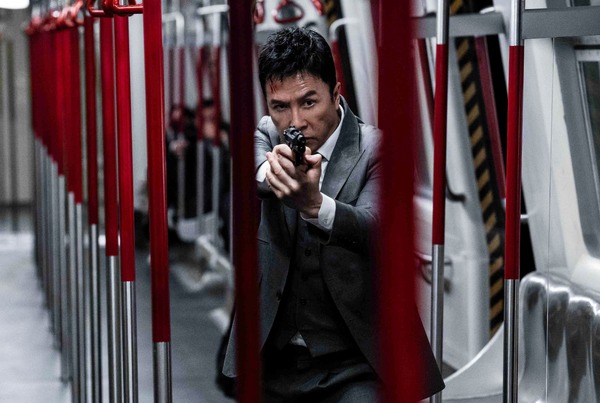 プロセキューター 2枚目の写真・画像