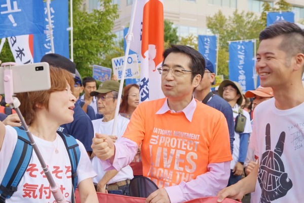 WHO？ 2枚目の写真・画像