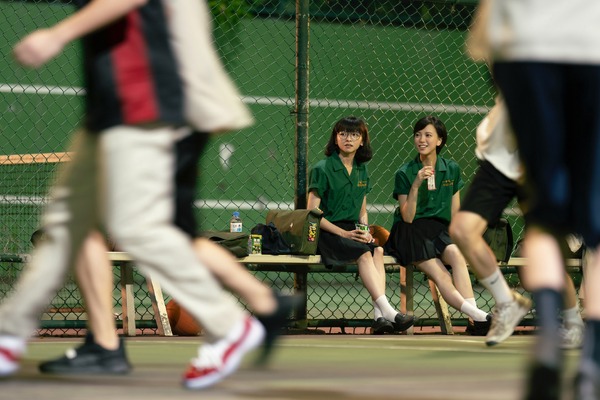 ひとつの机、ふたつの制服 17枚目の写真・画像