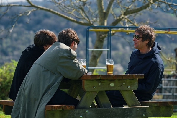 リアム・ギャラガー in ロックフィールド　オアシス復活の序章 3枚目の写真・画像