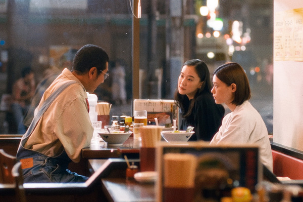 ミーツ・ザ・ワールド 7枚目の写真・画像