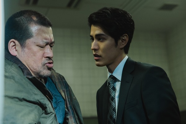 爆弾 13枚目の写真・画像